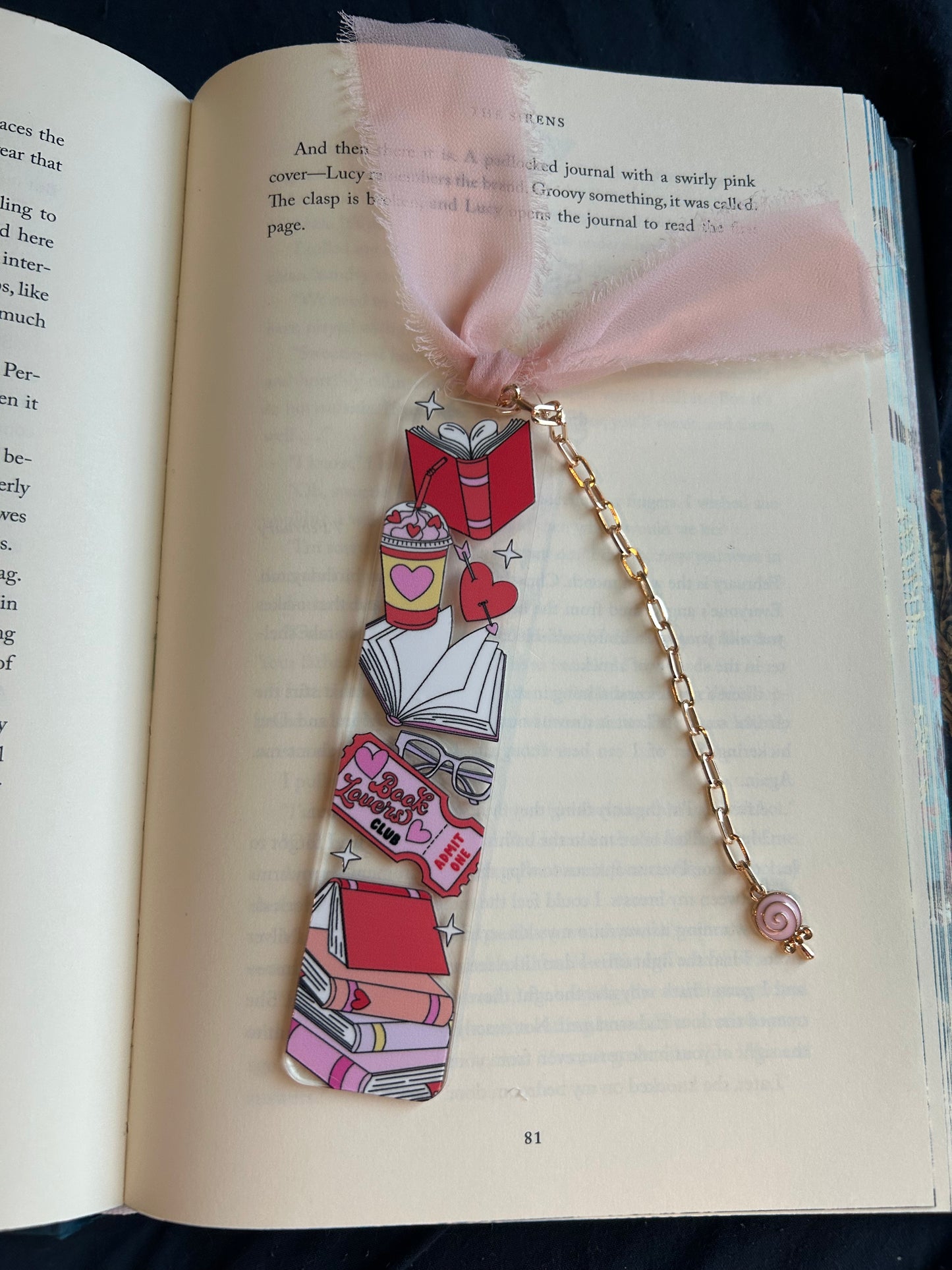 Book Lovers Club Bookmark
