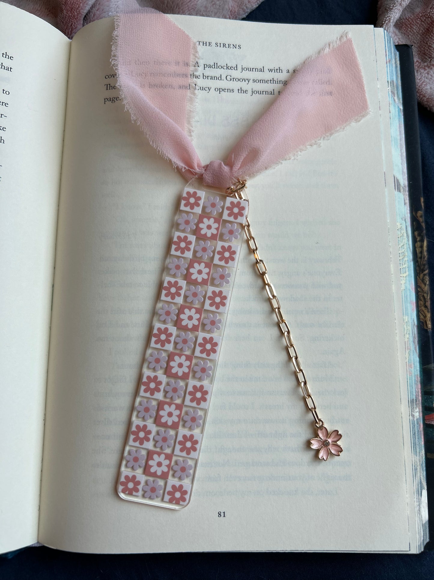 Pink Checkered Flowers Bookmark