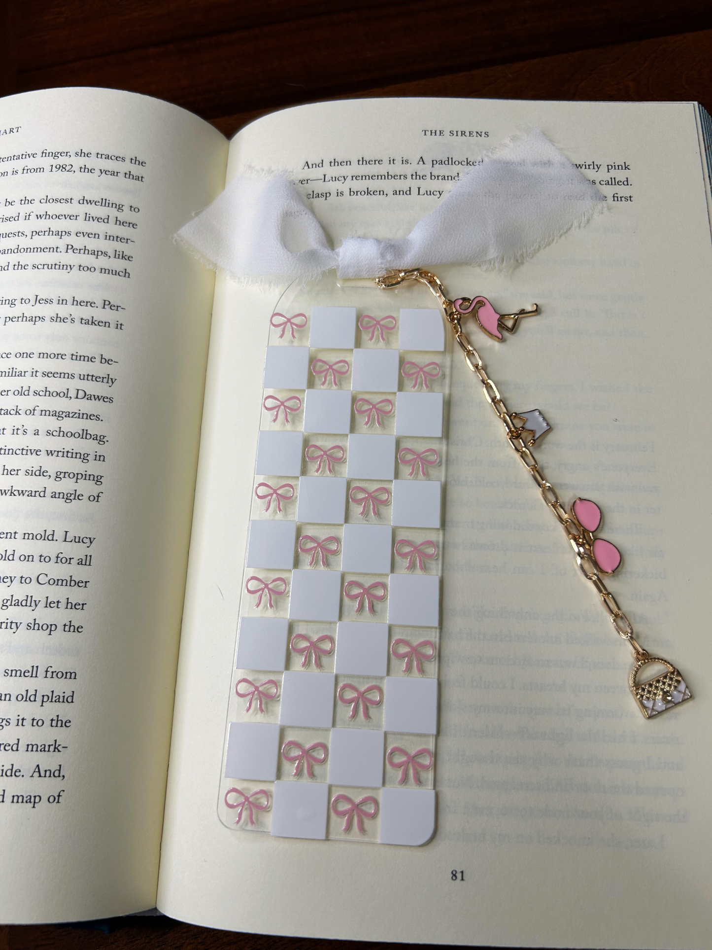 White checkered Pink Bows Acrylic Charm Bookmark